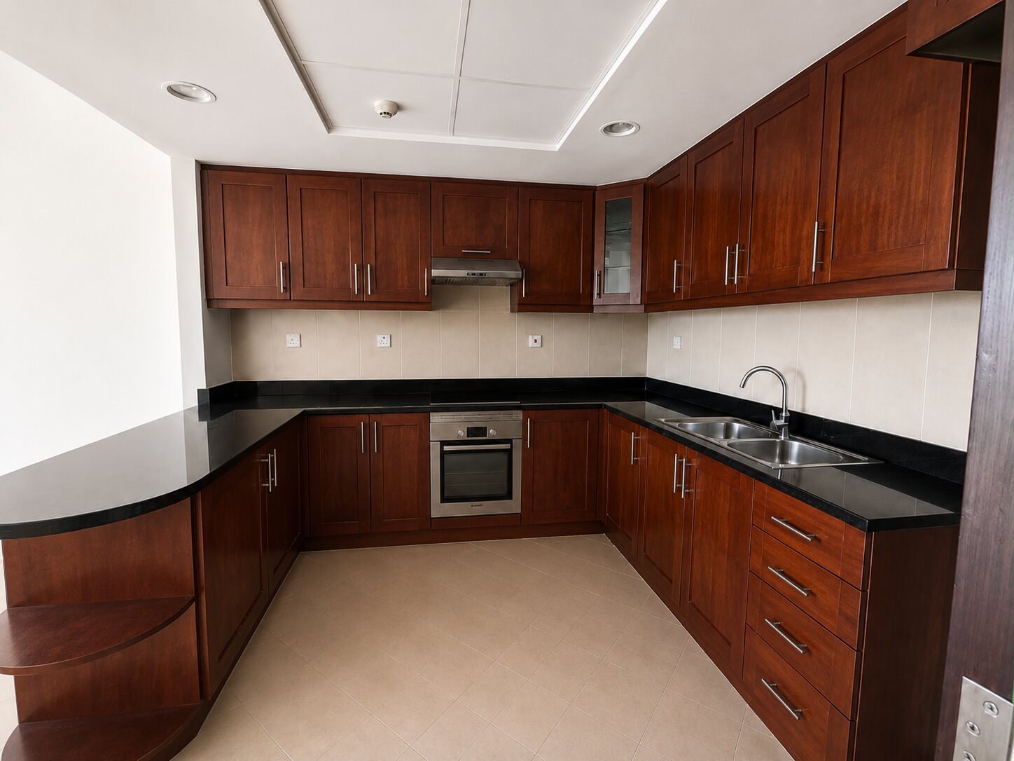 Golf Villa kitchen before wrapping